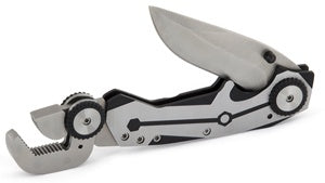 Folding Knife with Locking Jaw